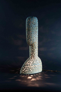  — Світильник «Голова», 2000