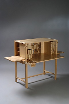 «Бюро», колекція «Поєднання», 2004